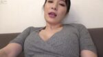 白濁愛液ベットリ!! 素人娘が初めての黒ディルドオナニー 4